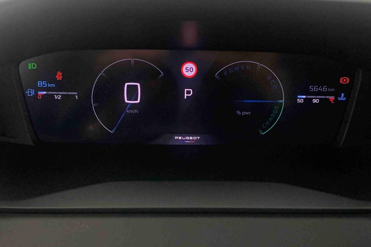 peugeot-208-2026-gasolina-1199cc
