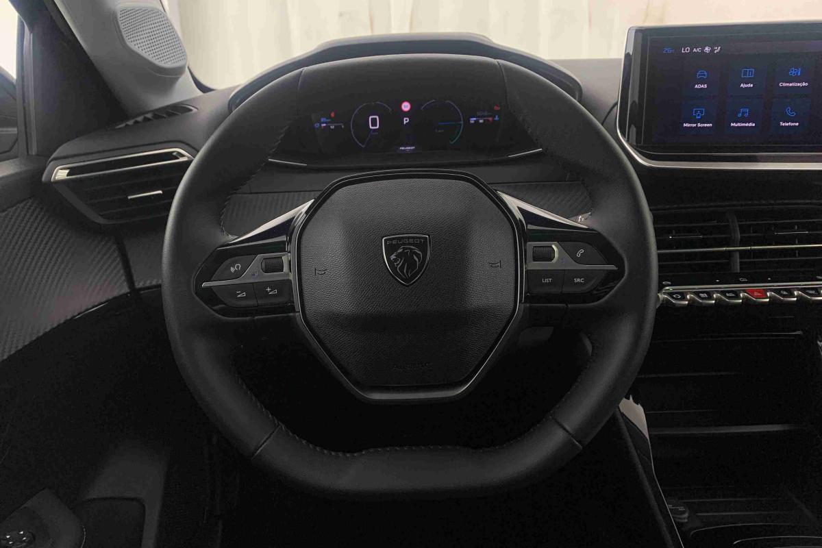 peugeot-208-2026-gasolina-1199cc