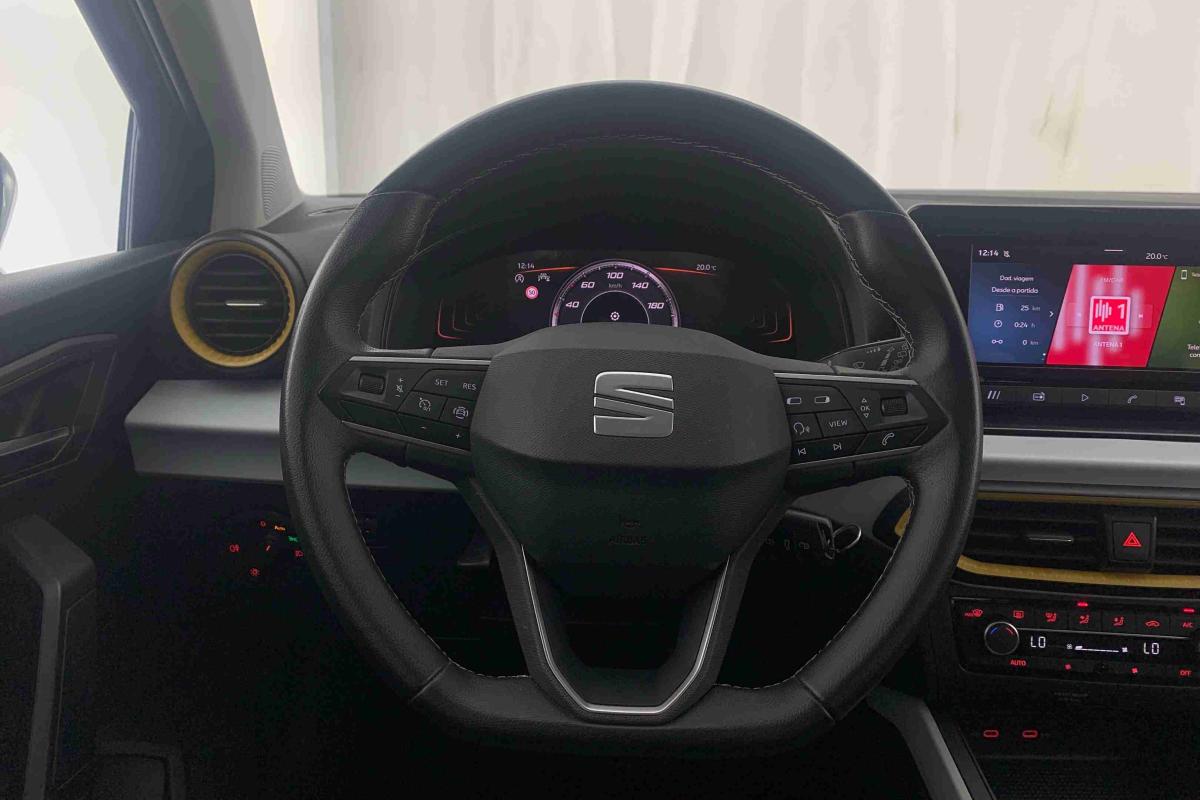 seat-arona-2025-gasolina-999cc
