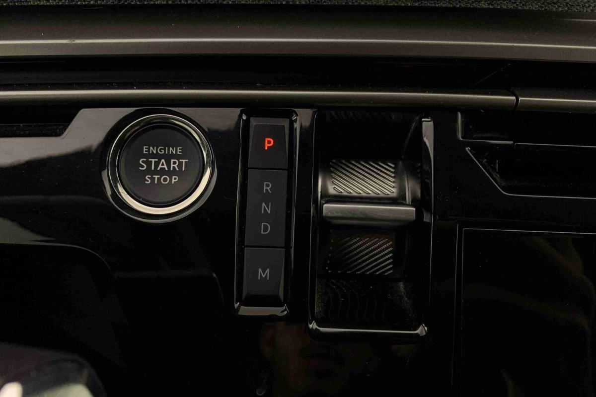 peugeot-5008-2025-gasolina-1199cc