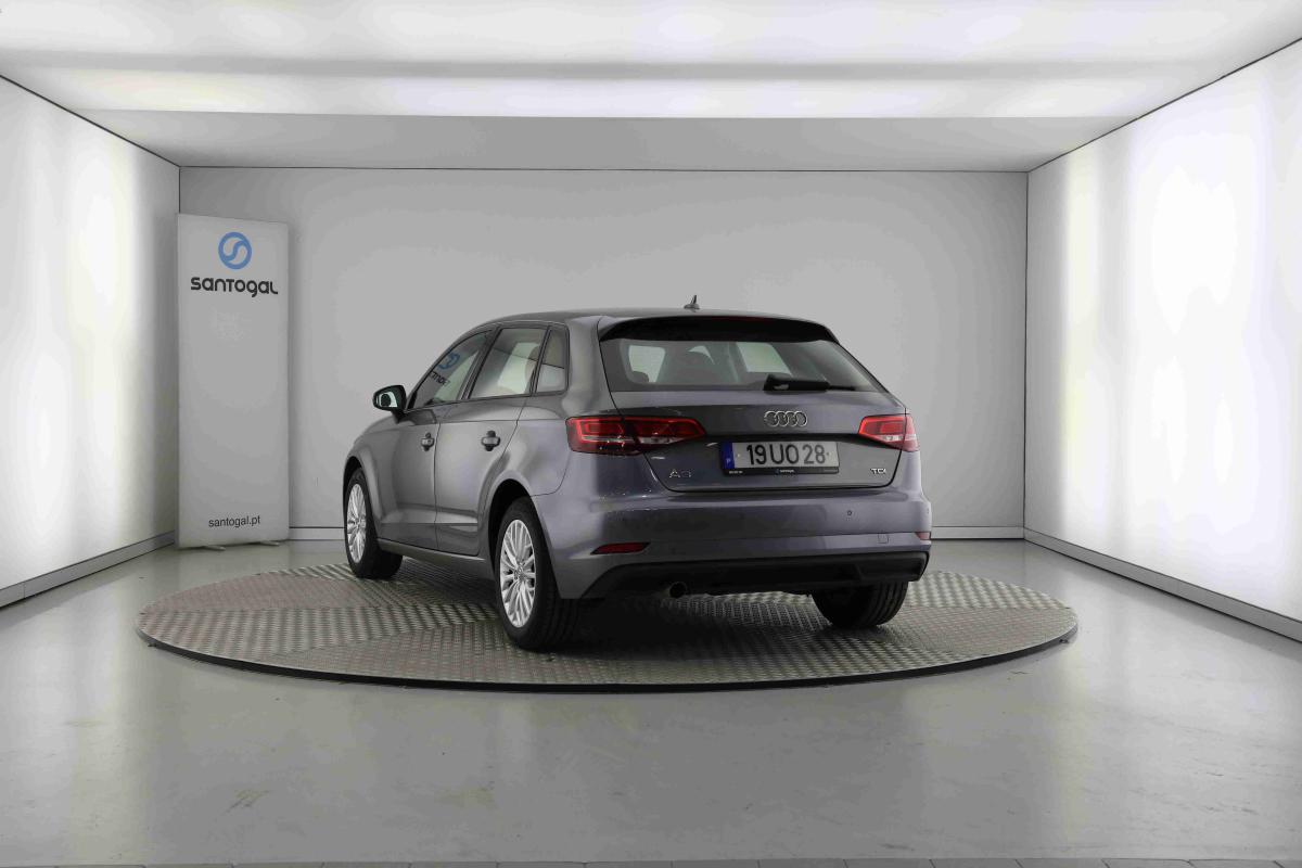 audi-a3-2018-diesel-1598cc