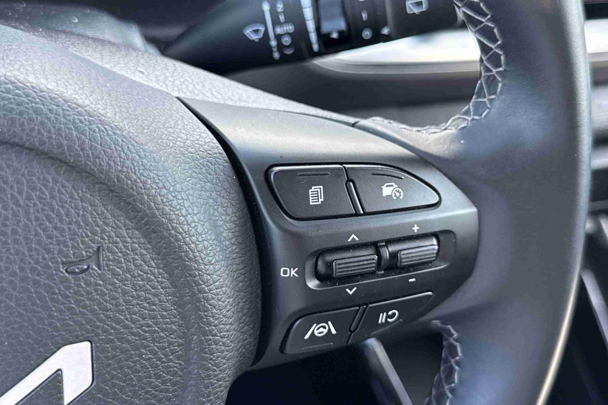 kia-stonic-2025-gasolina-998cc