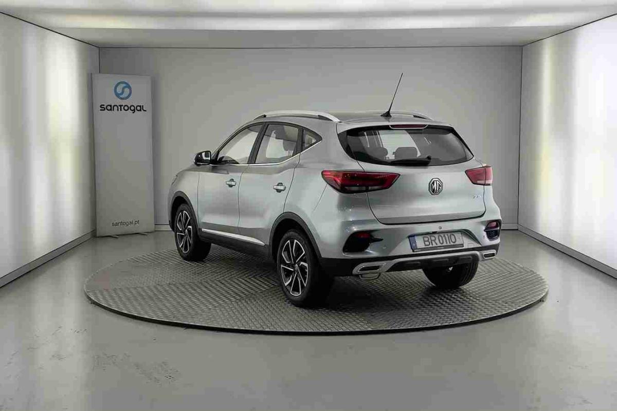 mg-ya-2025-gasolina-999cc