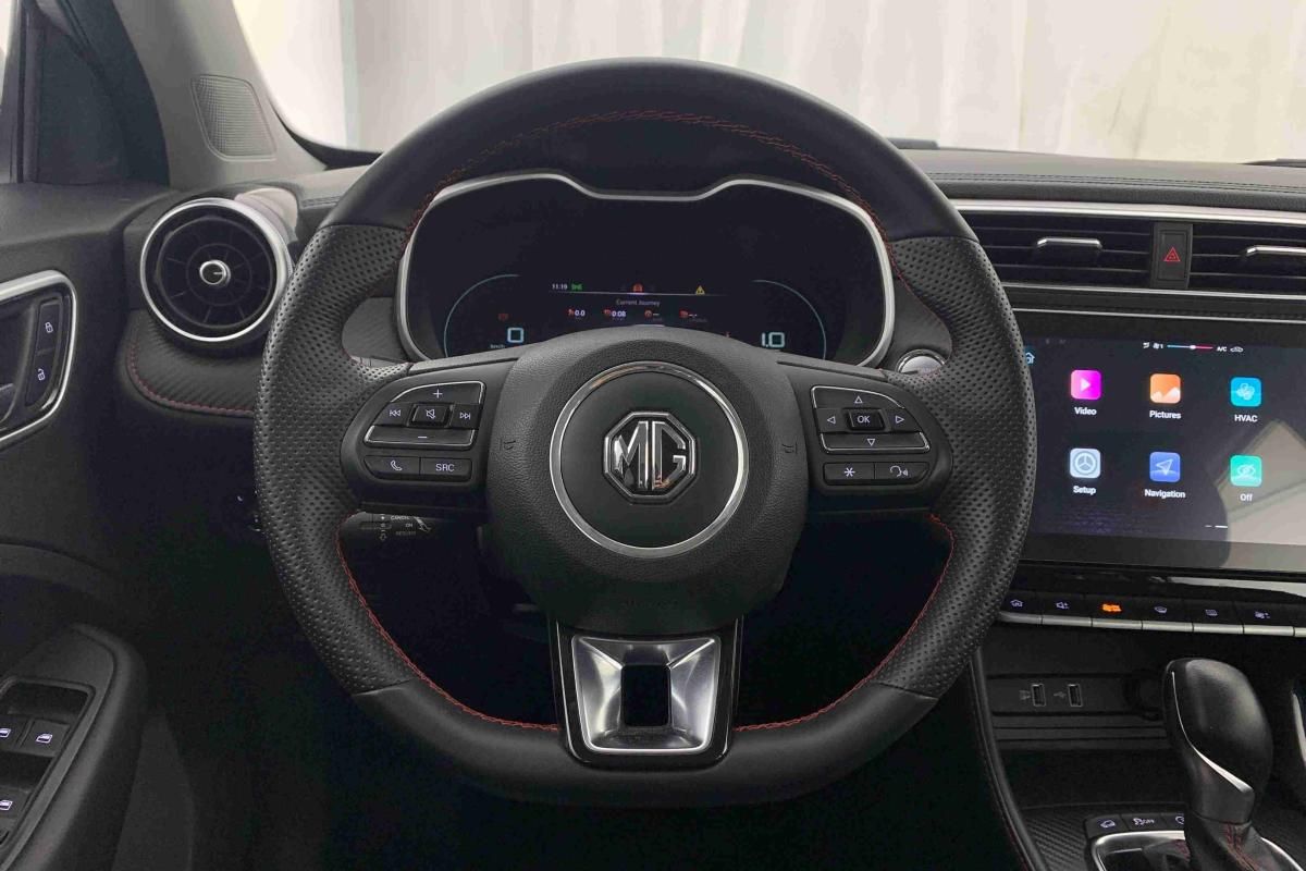 mg-ya-2025-gasolina-999cc