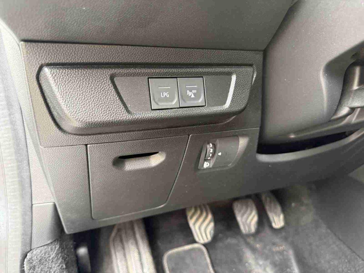 dacia-jogger-2022-gpl-999cc