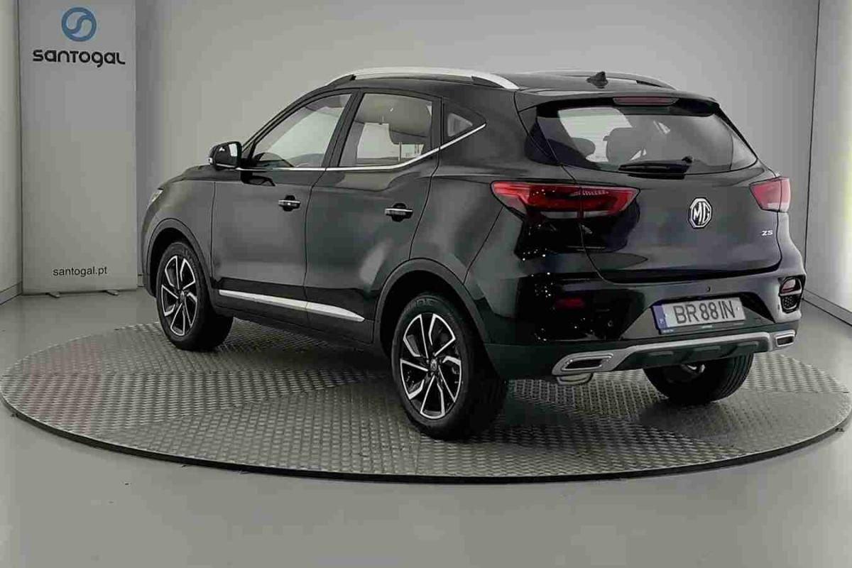 mg-ya-2025-gasolina-999cc