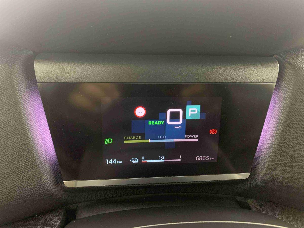 citroen-e-c4-2023-eletrico-0cc