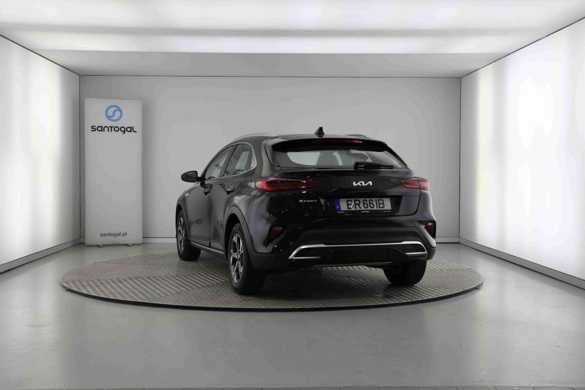 kia-xceed-2025-gasolina-998cc