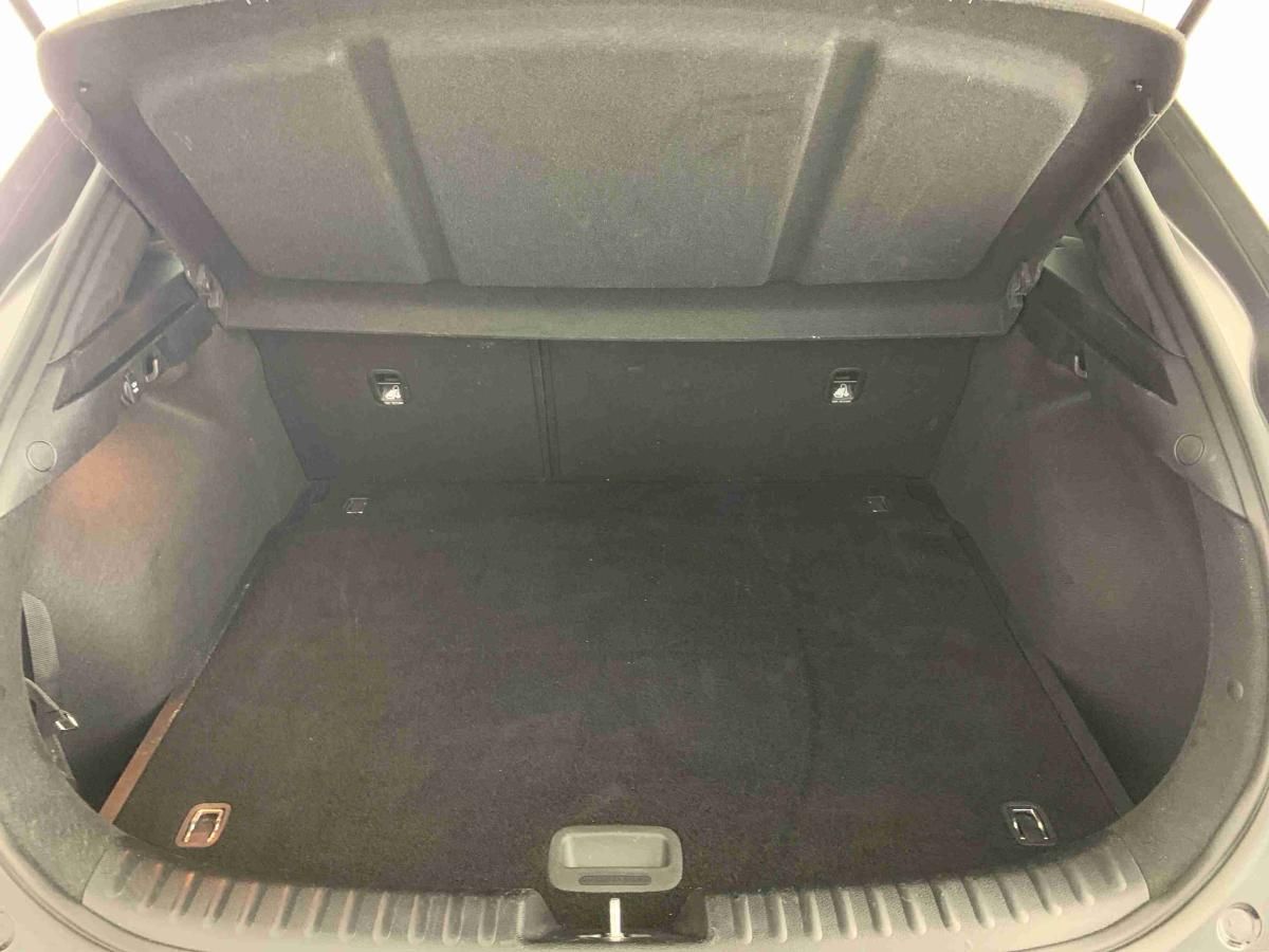 kia-xceed-2025-gasolina-998cc