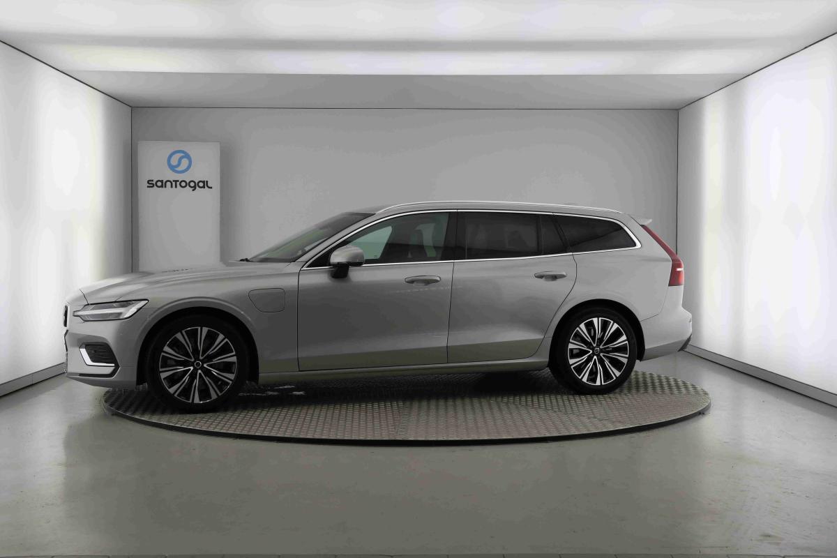 volvo-v60-2025-hibrido-1969cc