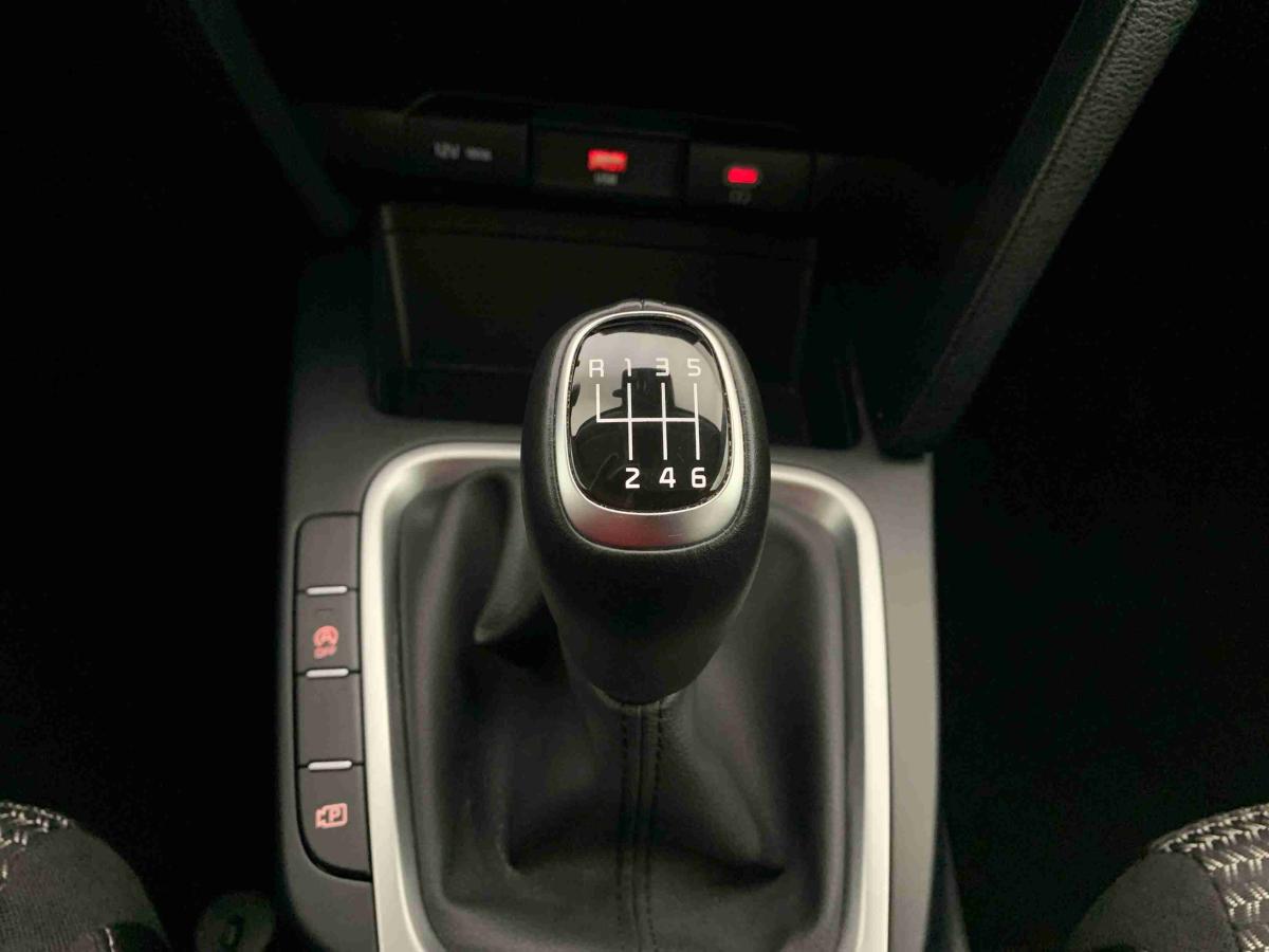 kia-xceed-2025-gasolina-998cc