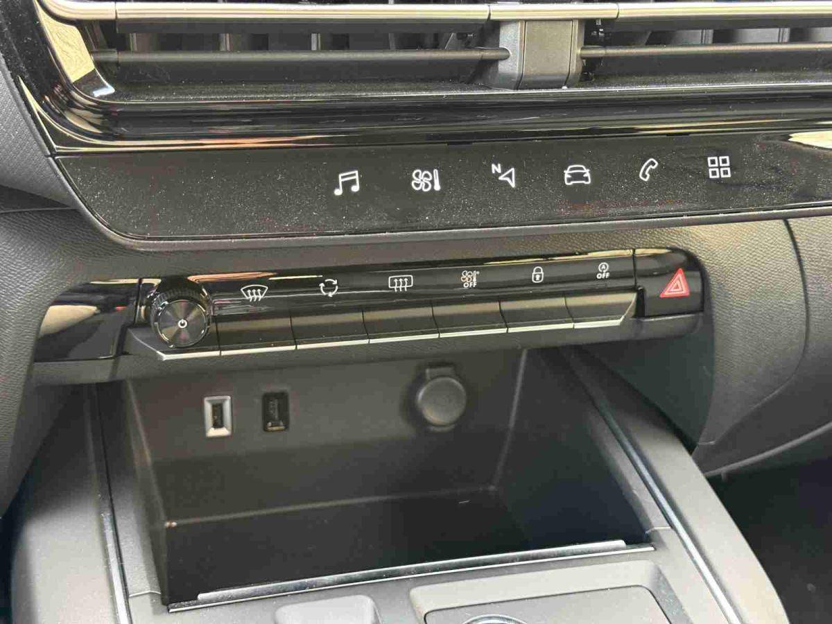 citroen-c5-aircross-2025-diesel-1499cc