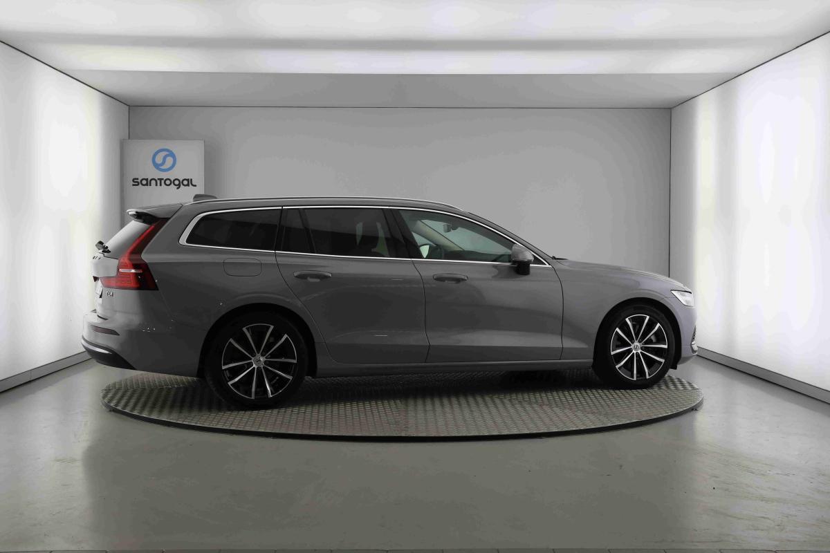 volvo-v60-2024-hibrido-1969cc