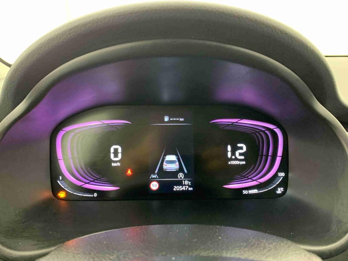kia-stonic-2025-gasolina-998cc