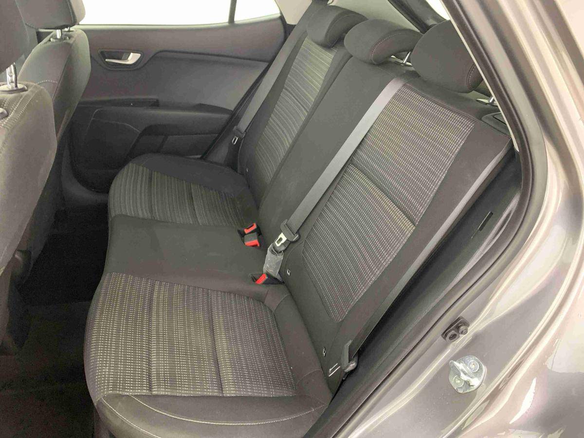 kia-stonic-2025-gasolina-998cc