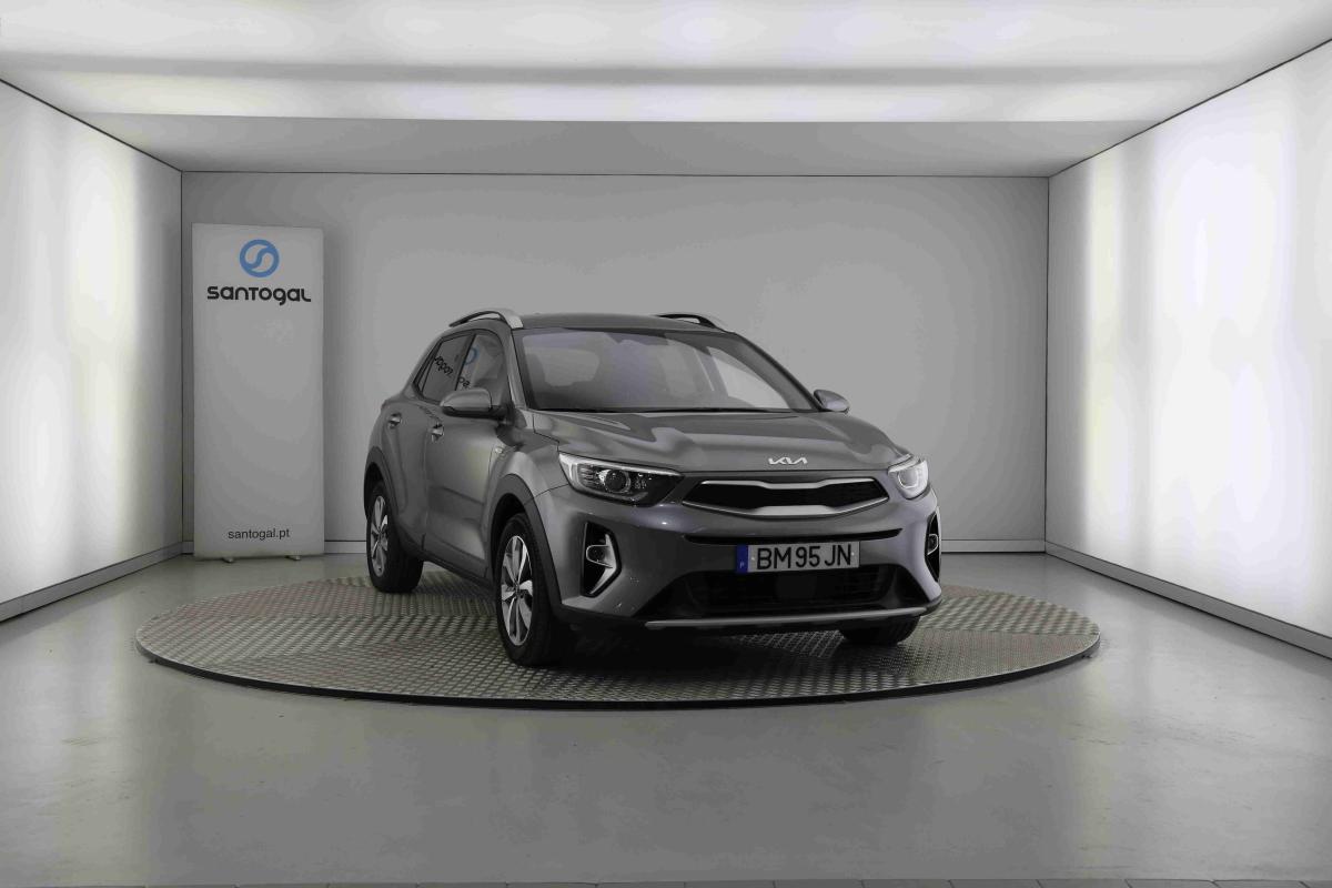 kia-stonic-2024-gasolina-1197cc