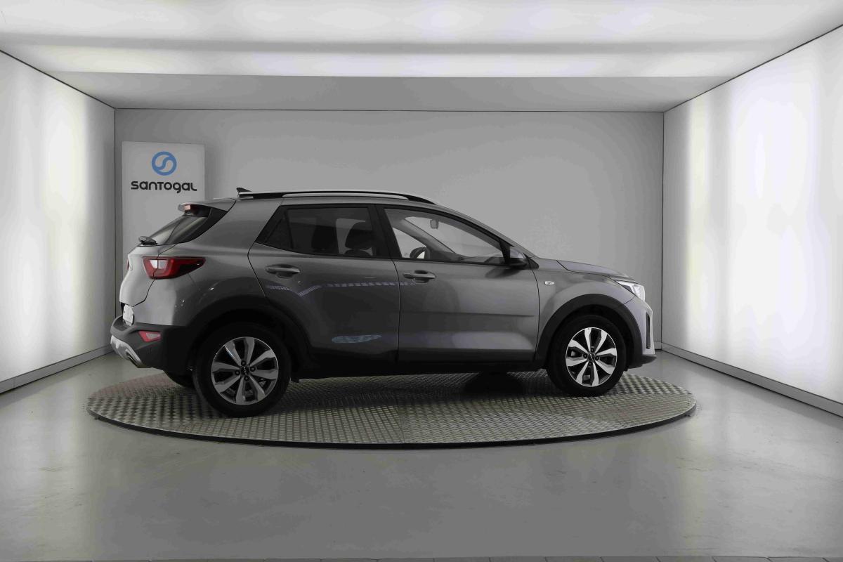 kia-stonic-2024-gasolina-1197cc