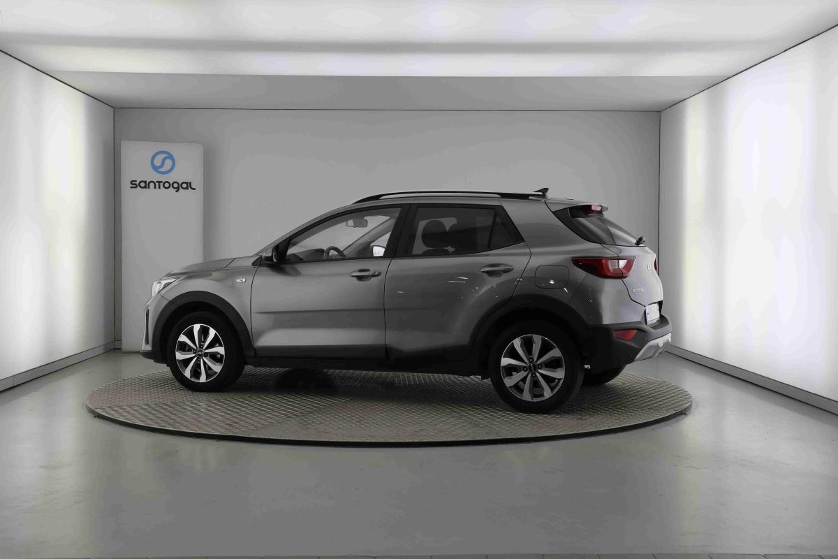 kia-stonic-2024-gasolina-1197cc