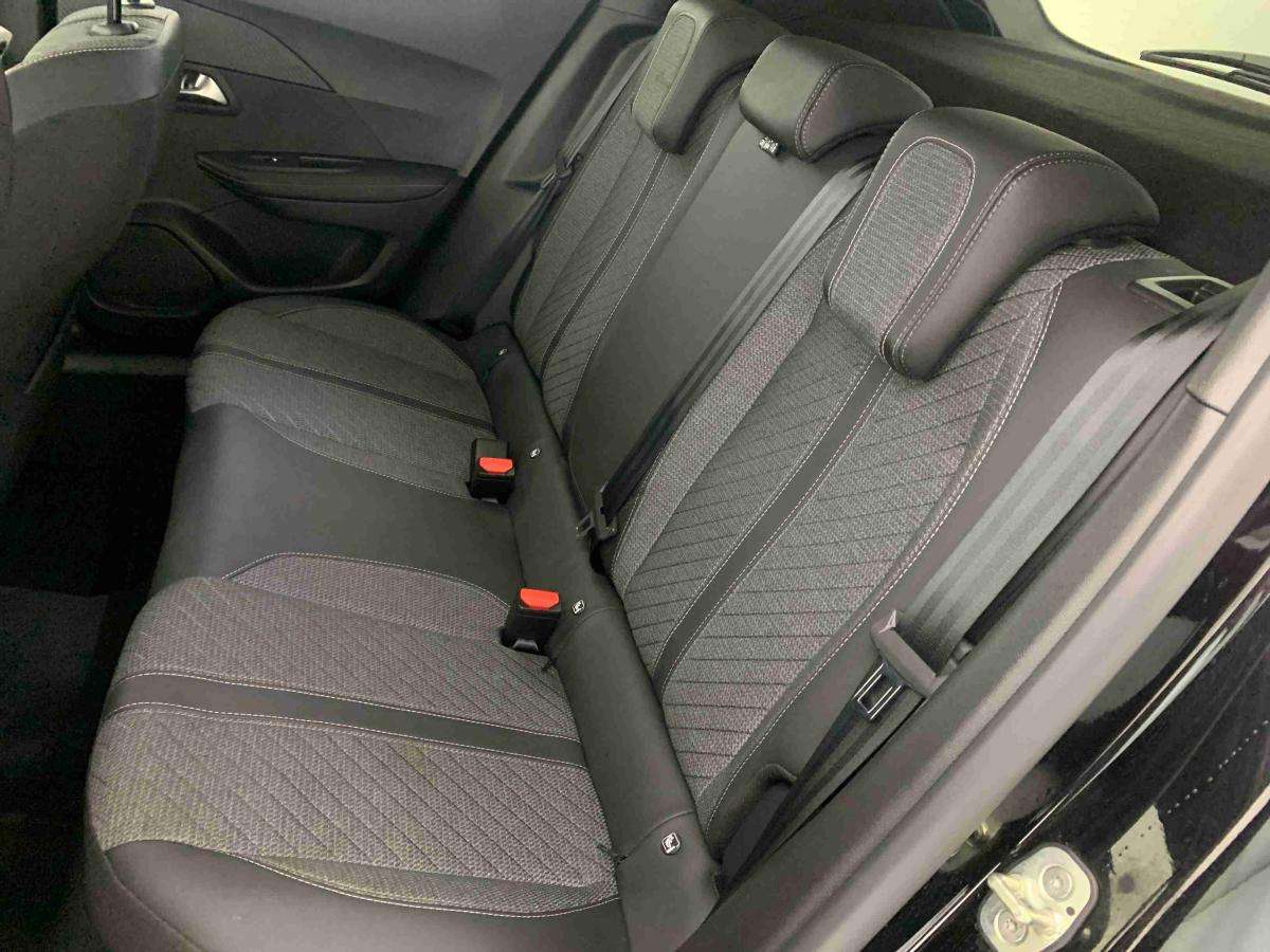 peugeot-2008-2025-gasolina-1199cc