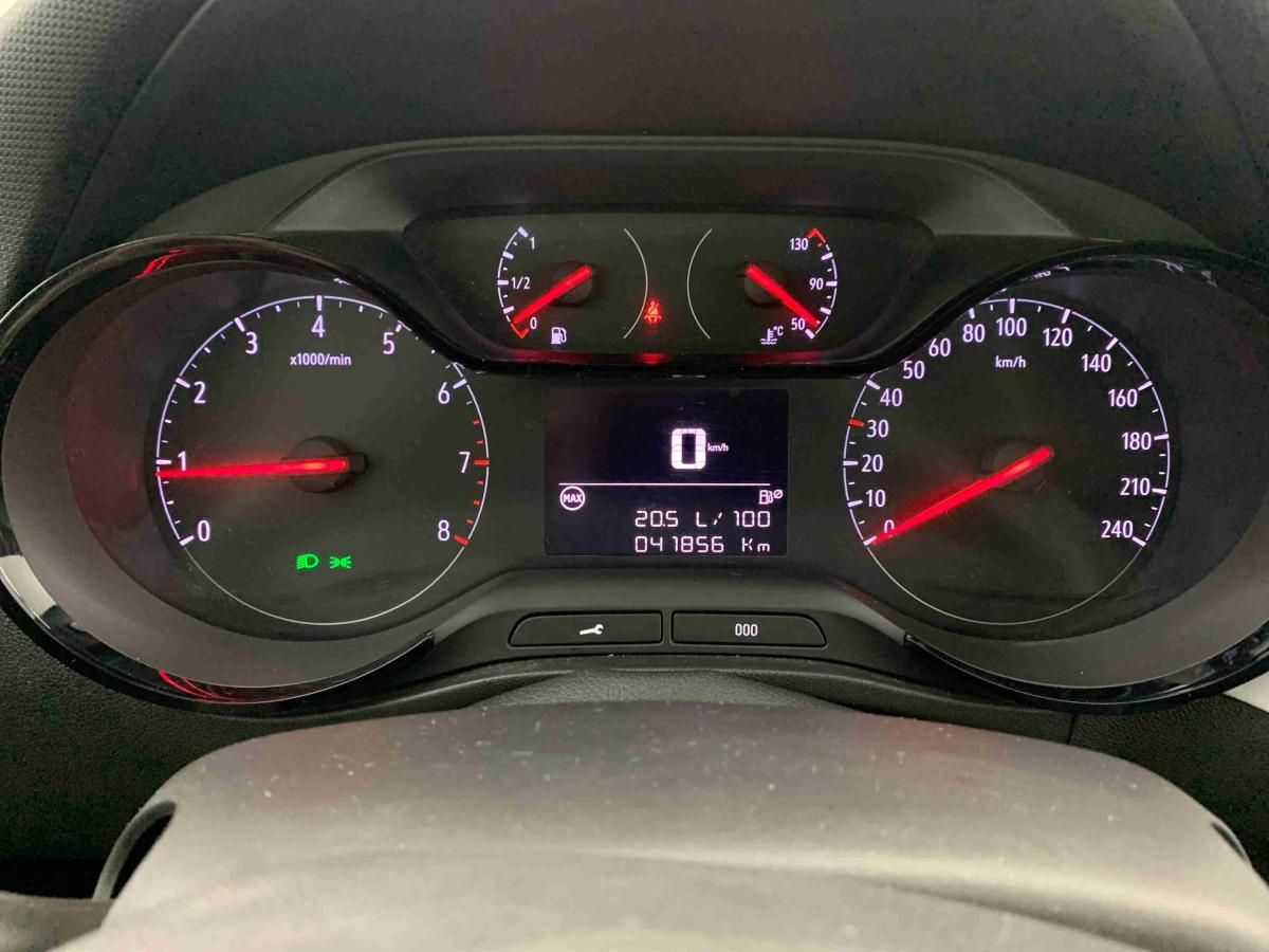 opel-crossland-2022-gasolina-1199cc