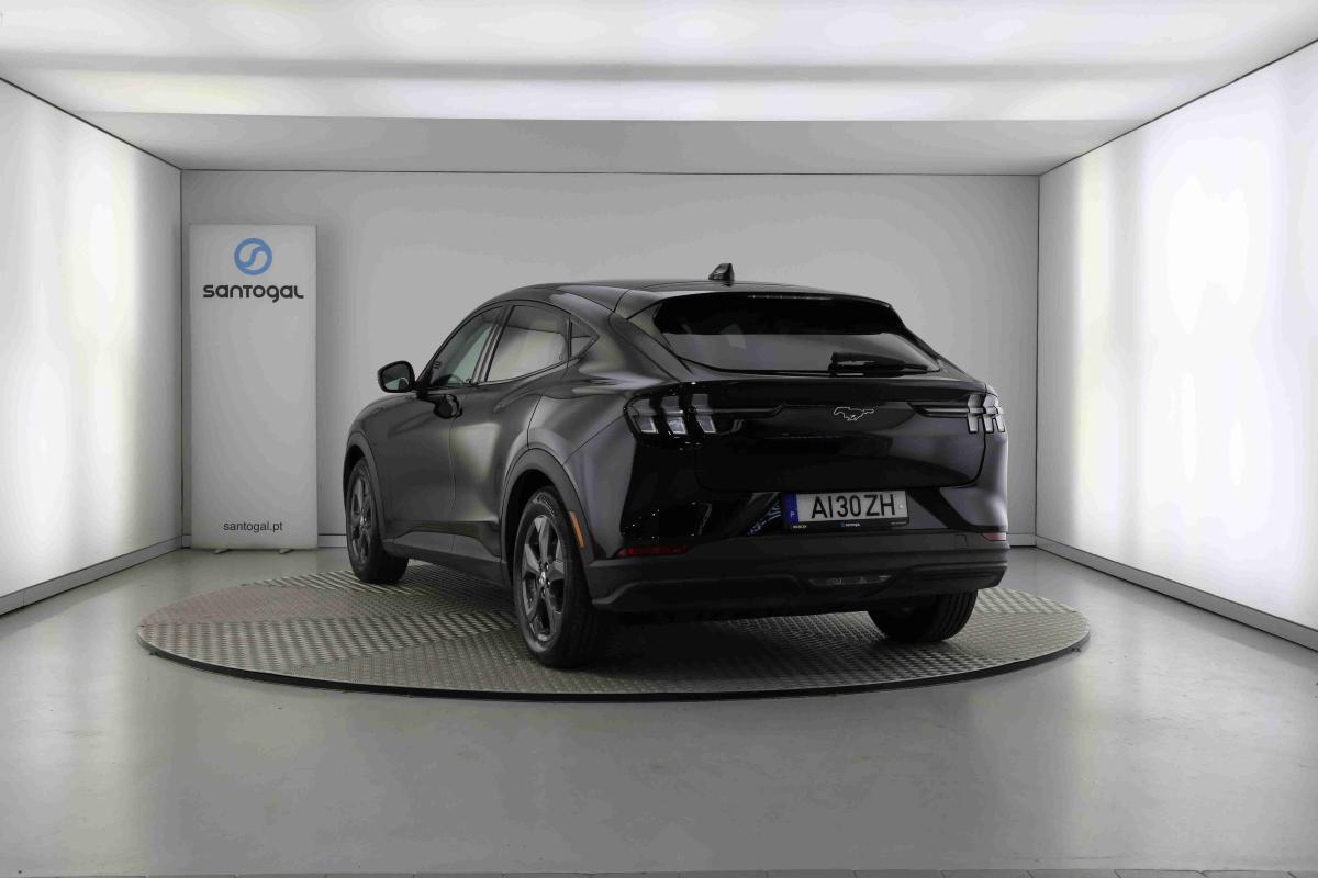 ford-mustang-mach-e-2021-eletrico-0cc