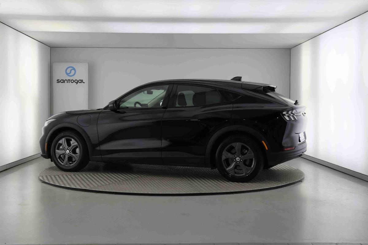 ford-mustang-mach-e-2021-eletrico-0cc