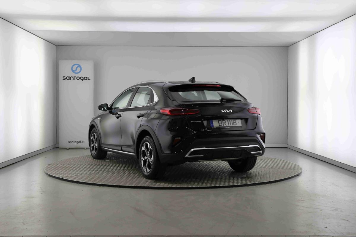 kia-xceed-2025-gasolina-998cc