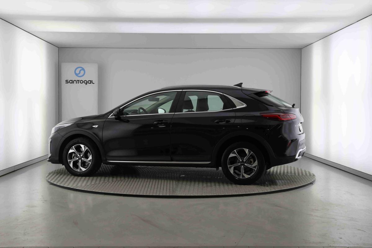 kia-xceed-2025-gasolina-998cc