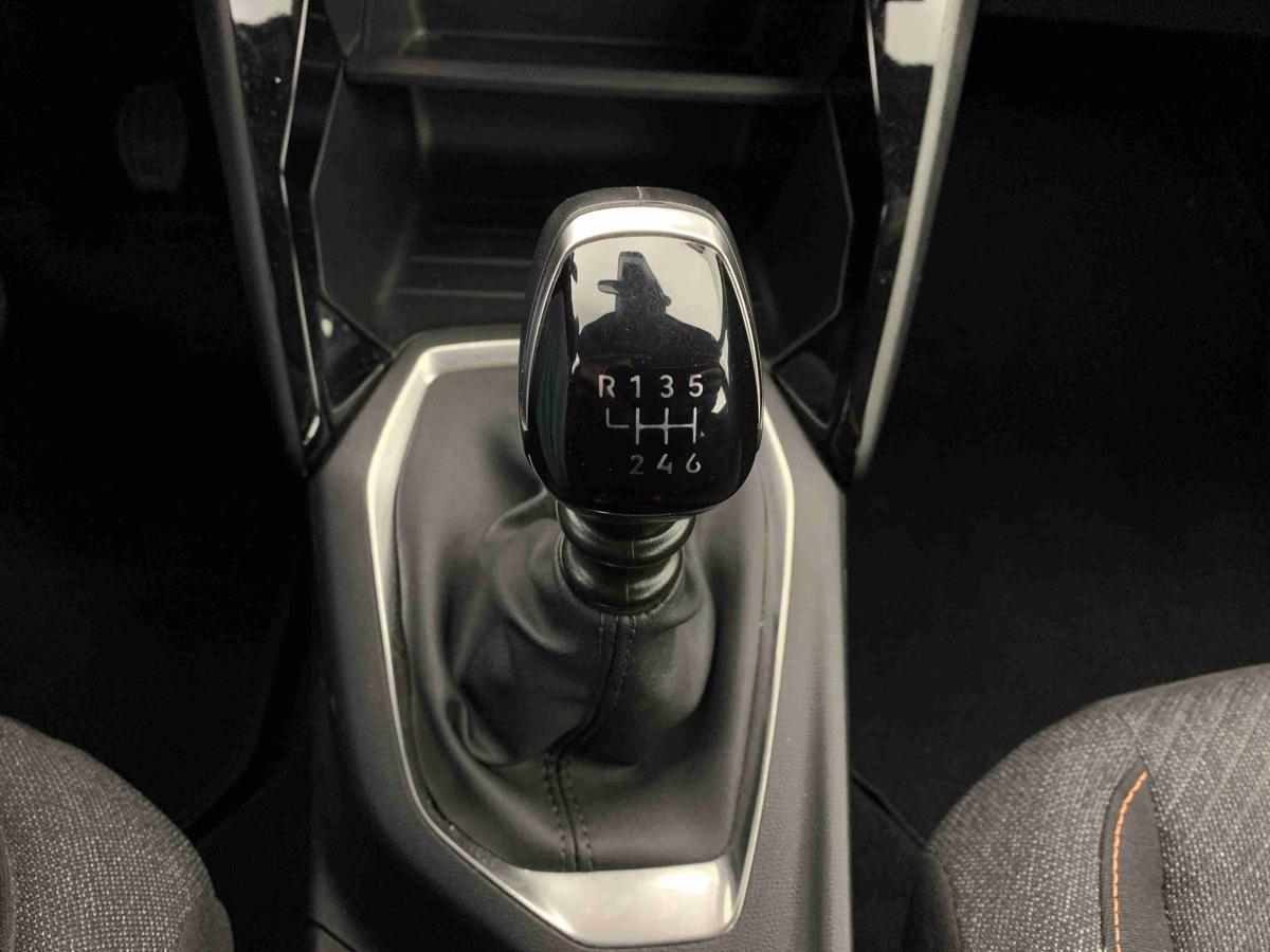 peugeot-2008-2025-gasolina-1199cc