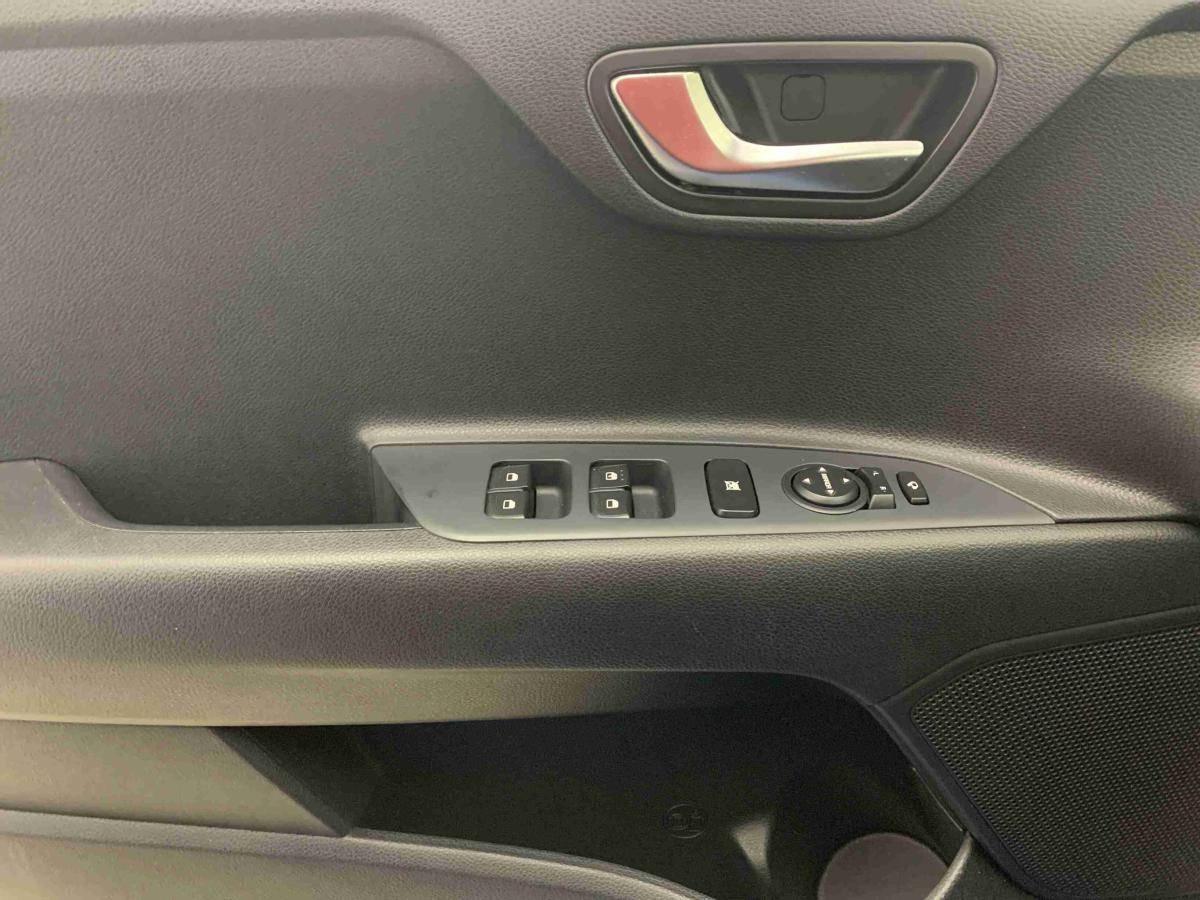 kia-stonic-2025-gasolina-998cc