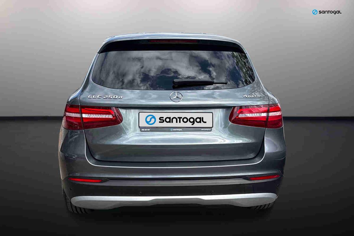 mercedes-benz-glc-2019-diesel-2143cc