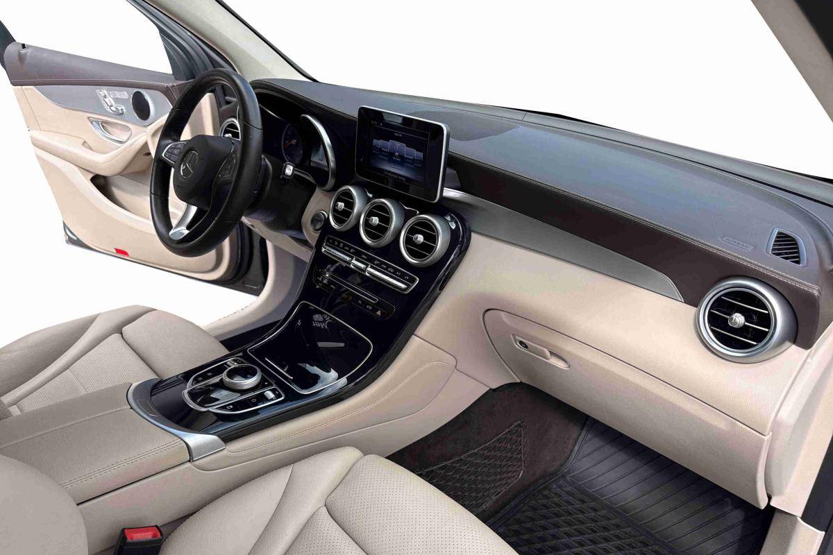 mercedes-benz-glc-2019-diesel-2143cc