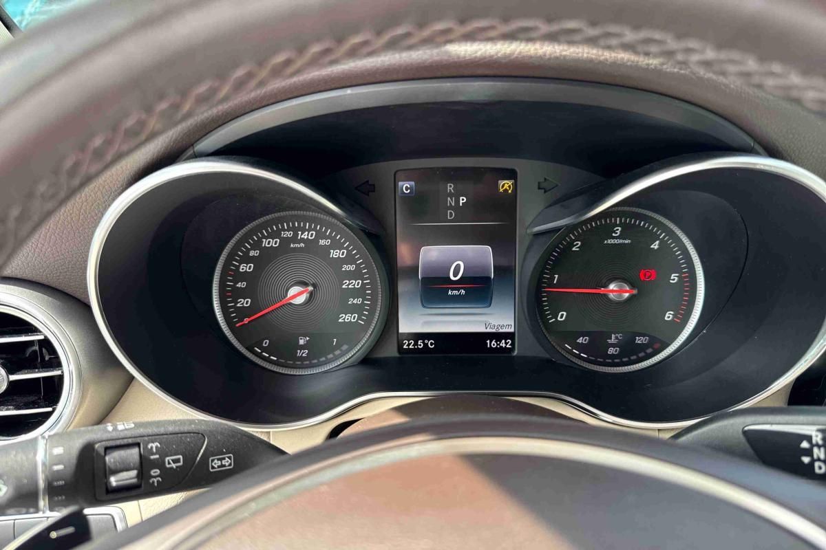 mercedes-benz-glc-2019-diesel-2143cc