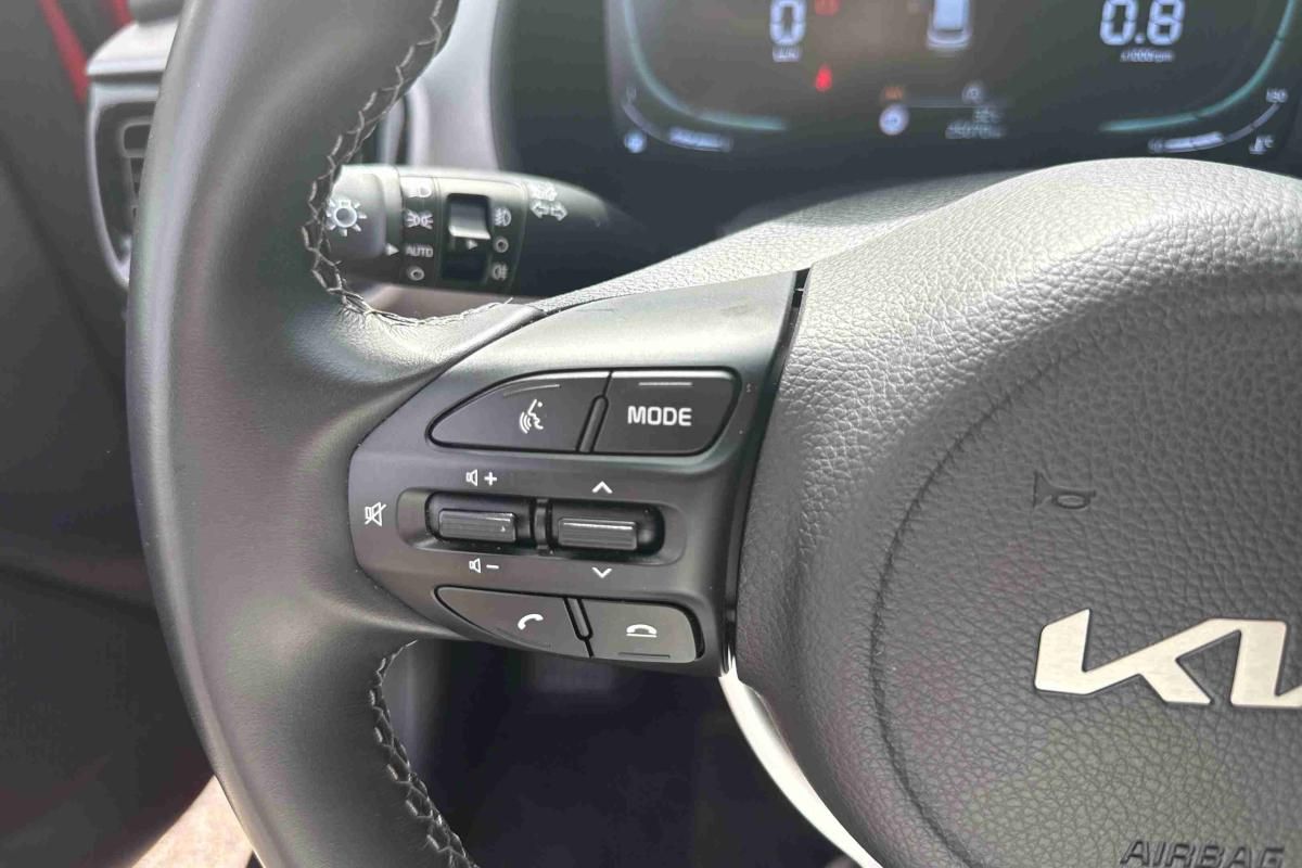 kia-stonic-2025-gasolina-998cc