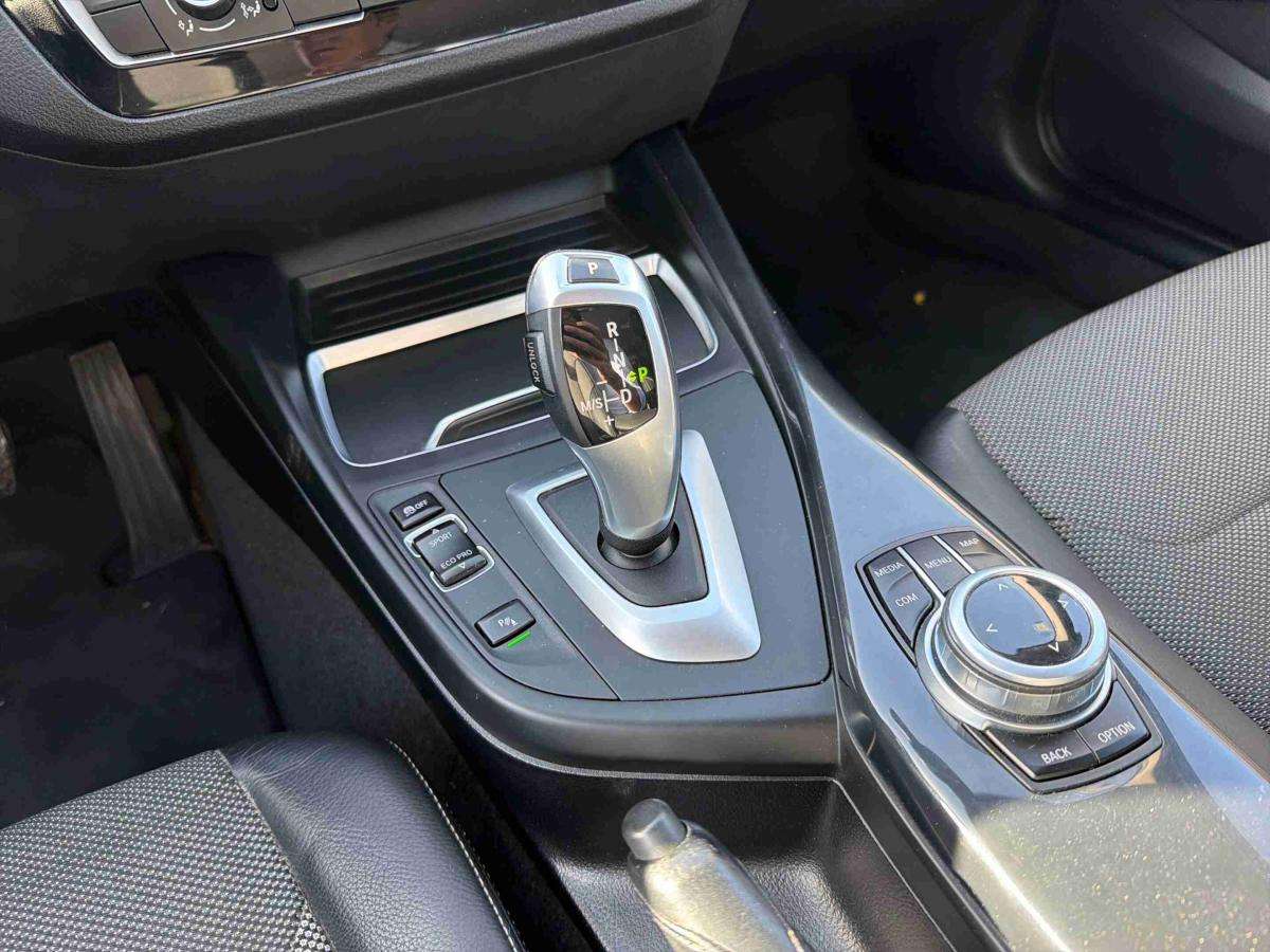 bmw-serie-1-2018-diesel-1496cc