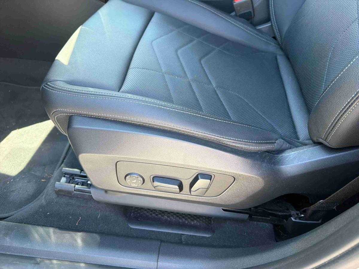 bmw-x1-2023-diesel-1995cc