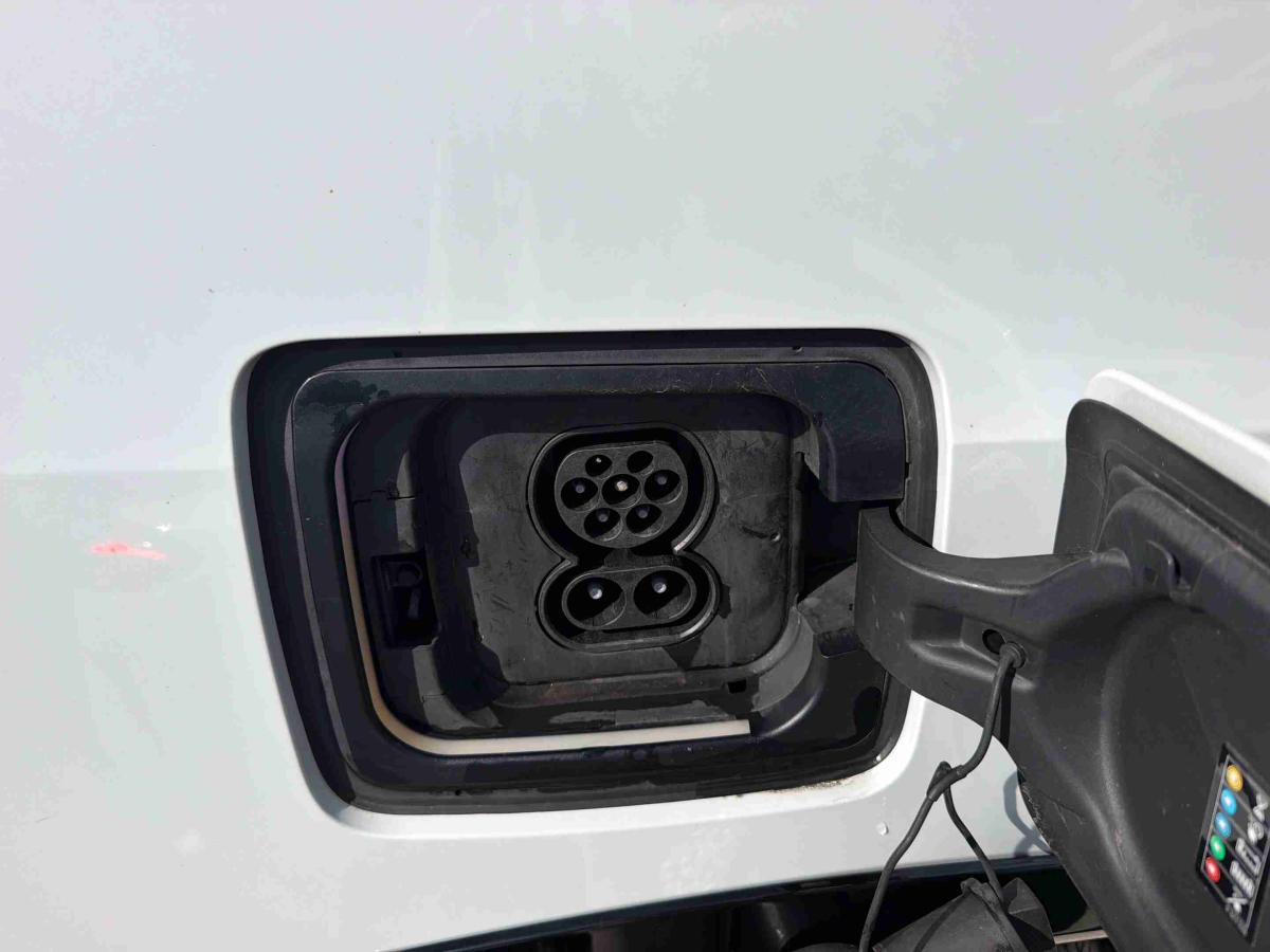 bmw-309-2018-eletrico-0cc