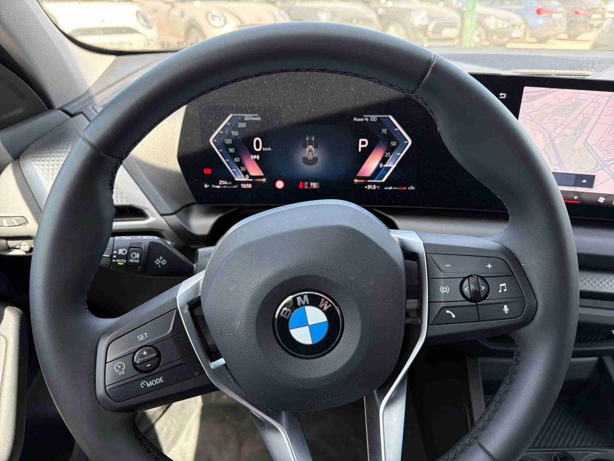 bmw-serie-1-2025-diesel-1995cc