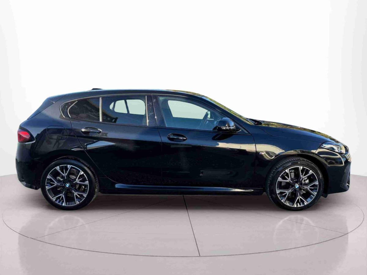 bmw-serie-1-2025-gasolina-1499cc