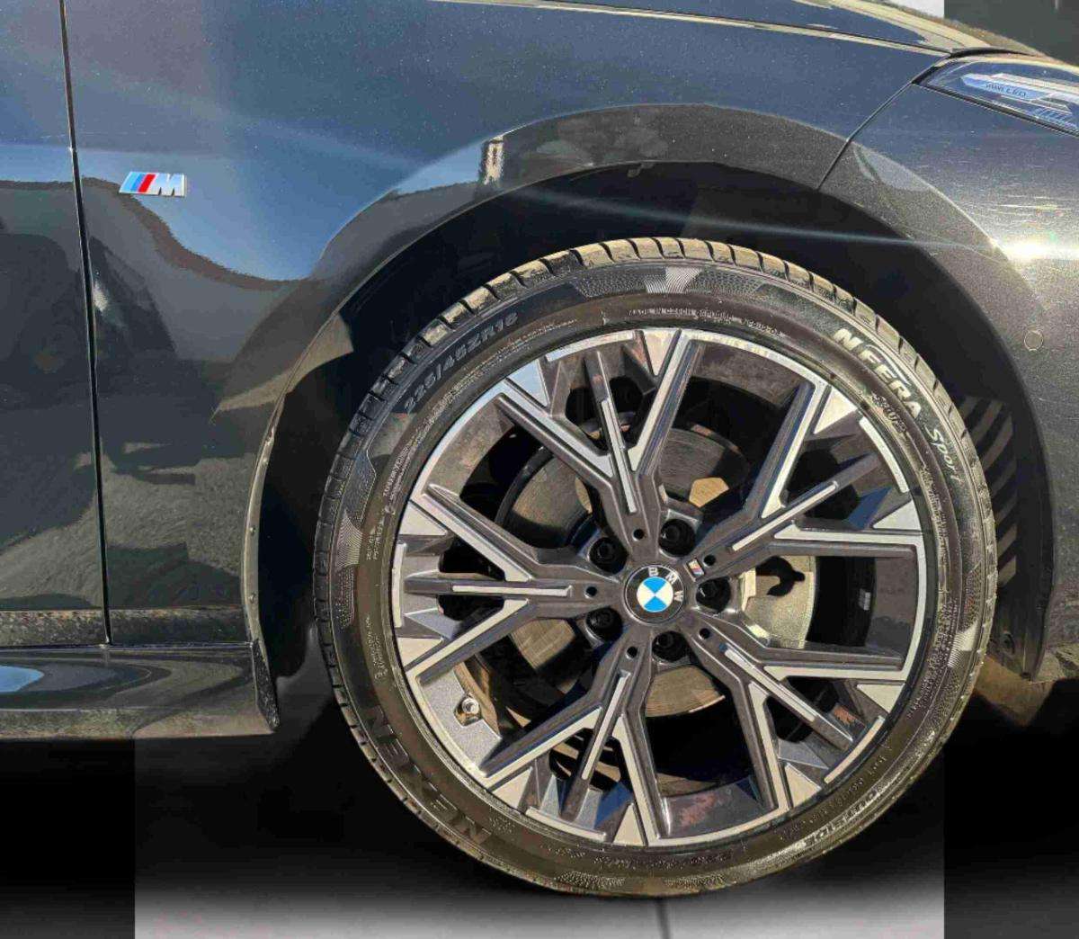 bmw-serie-1-2025-gasolina-1499cc