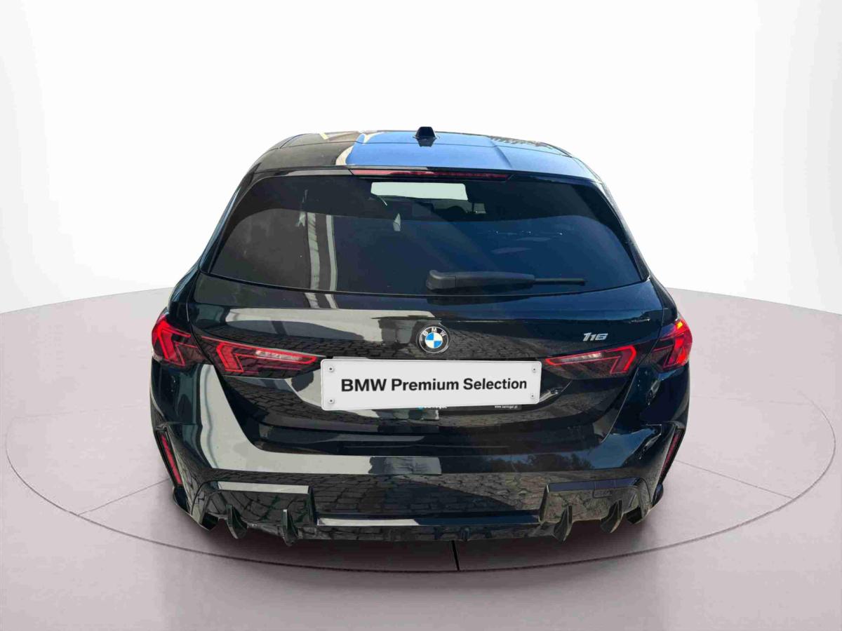 bmw-serie-1-2025-gasolina-1499cc