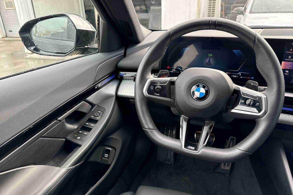 bmw-serie-5-2025-diesel-1995cc