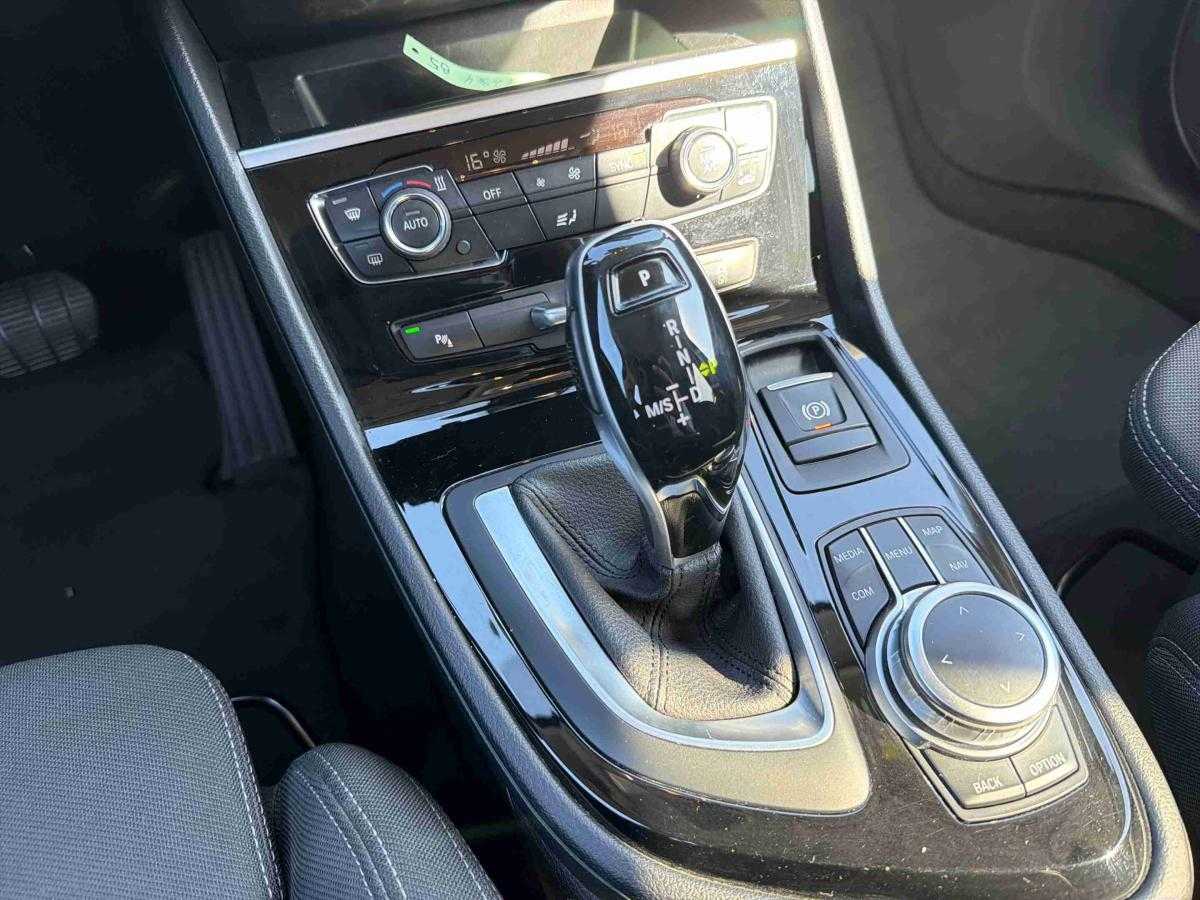 bmw-serie-2-2020-diesel-1496cc