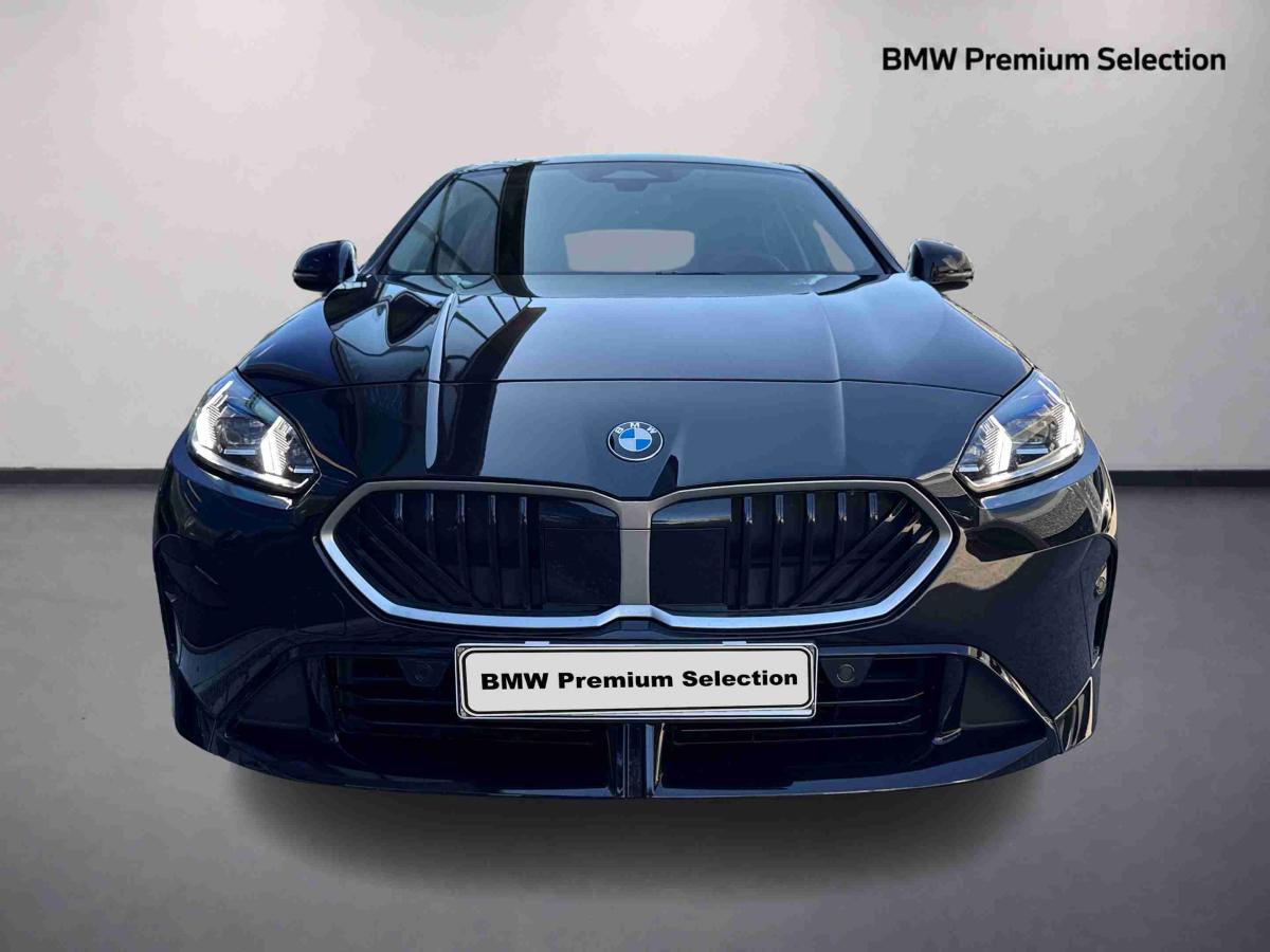 bmw-serie-1-2025-gasolina-1499cc