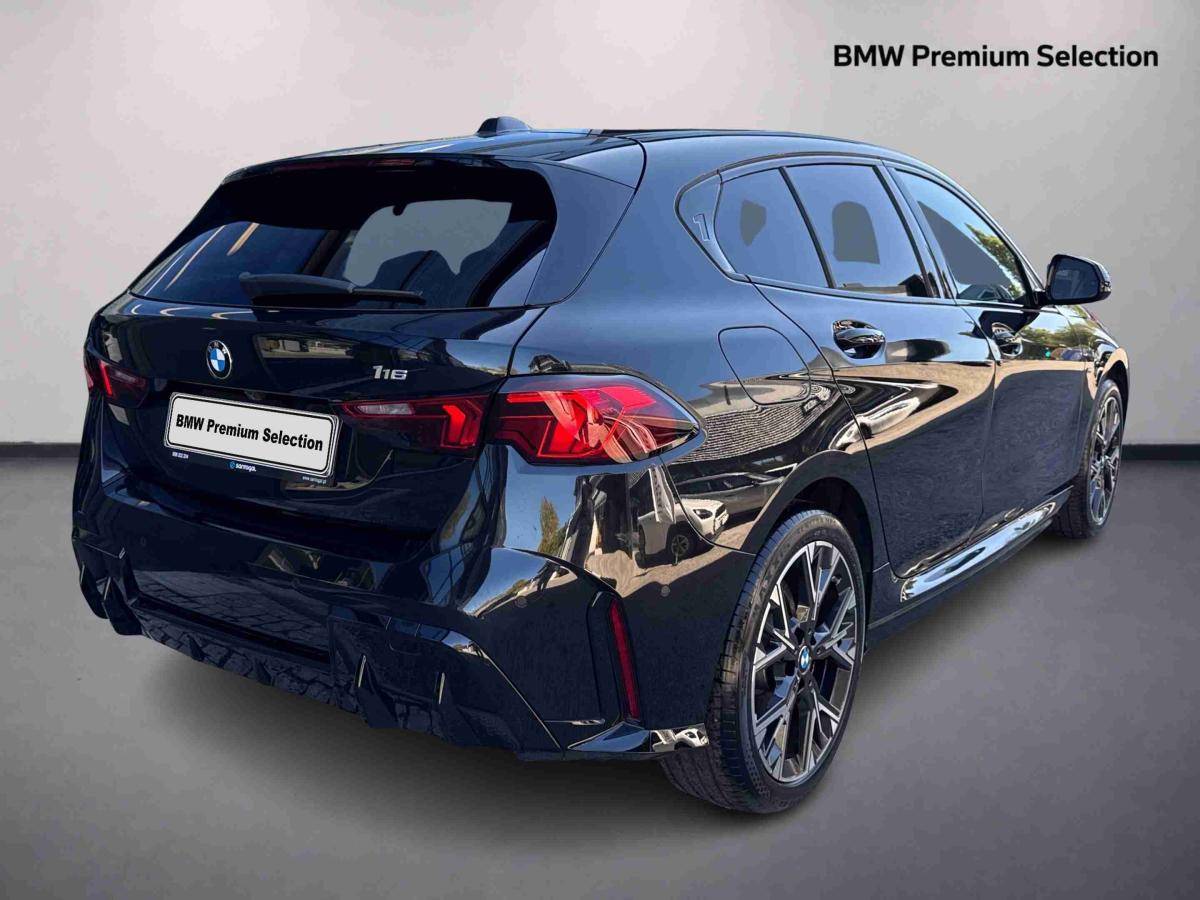 bmw-serie-1-2025-gasolina-1499cc
