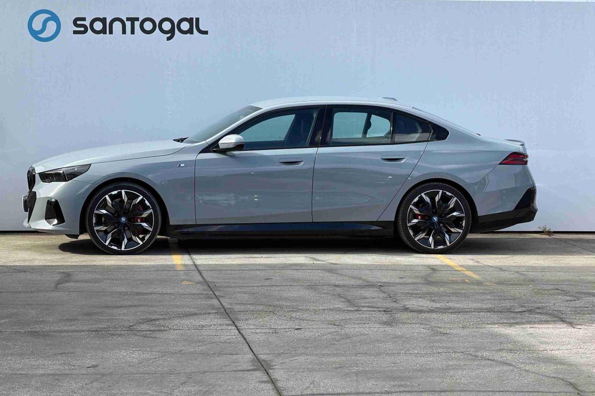 bmw-1602-2023-eletrico-0cc