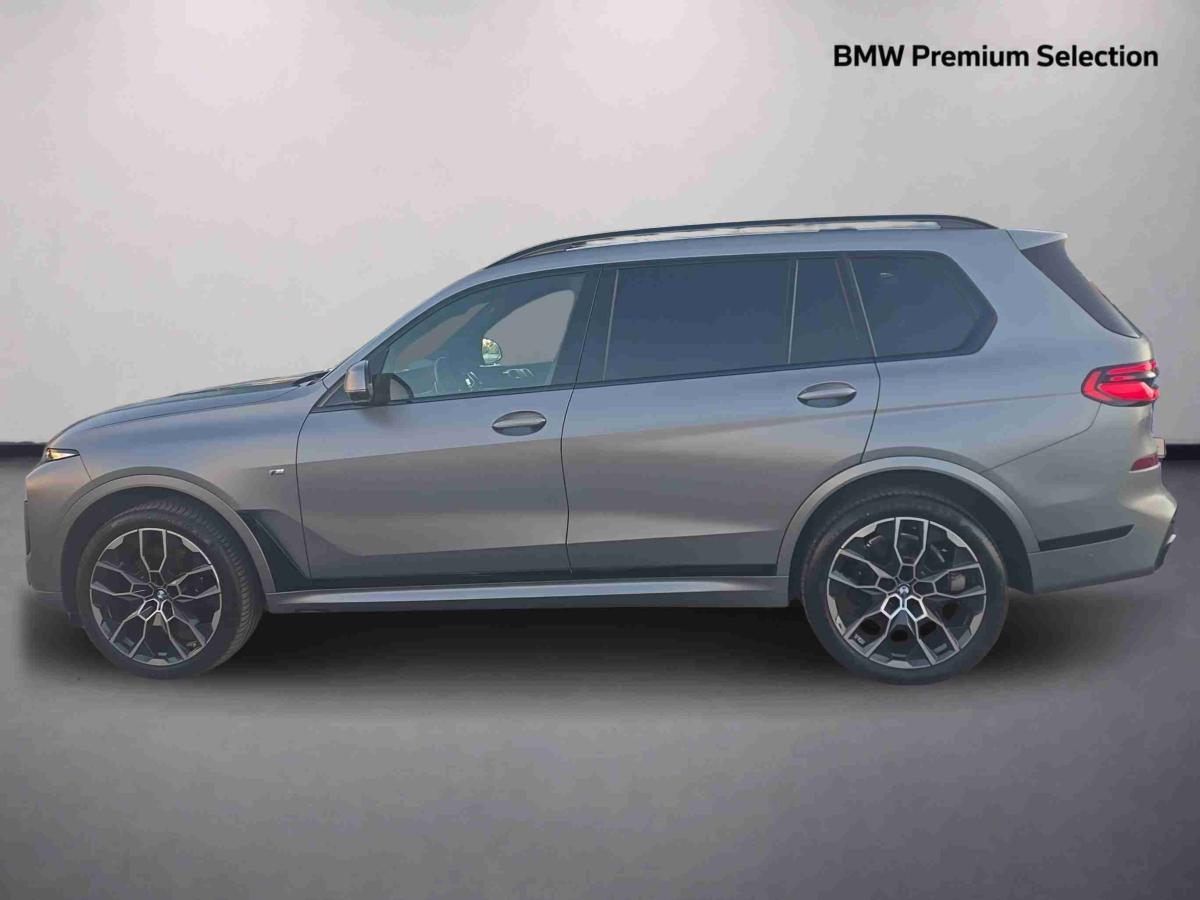 bmw-x7-2025-diesel-2993cc
