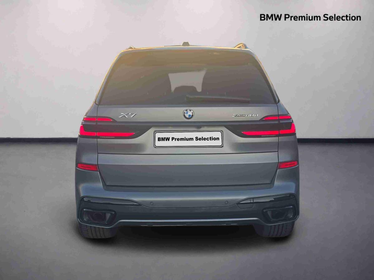 bmw-x7-2025-diesel-2993cc