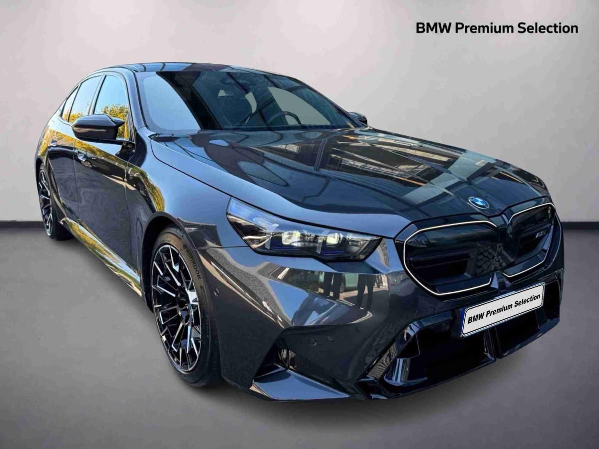 bmw-serie-5-2025-hibrido-4395cc