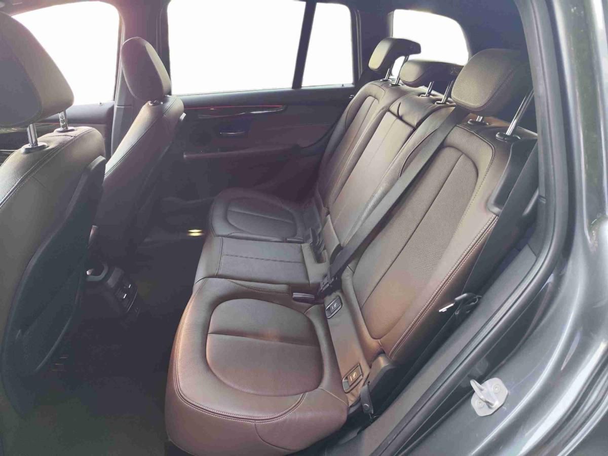bmw-serie-2-2018-diesel-1496cc